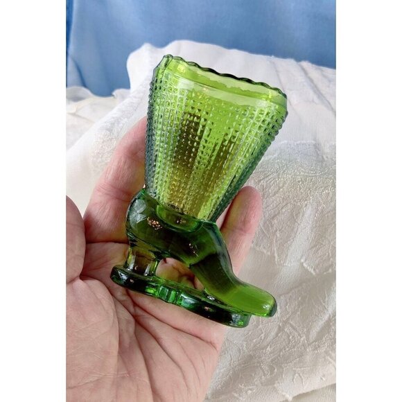 LE Smith Ice Skate Boots Pair Green Pressed Glass Vase Toothpick Holder 3.5" MCM - Picture 9 of 12